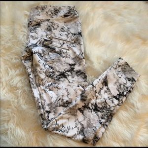 Varley marbled leggings with zipper accents